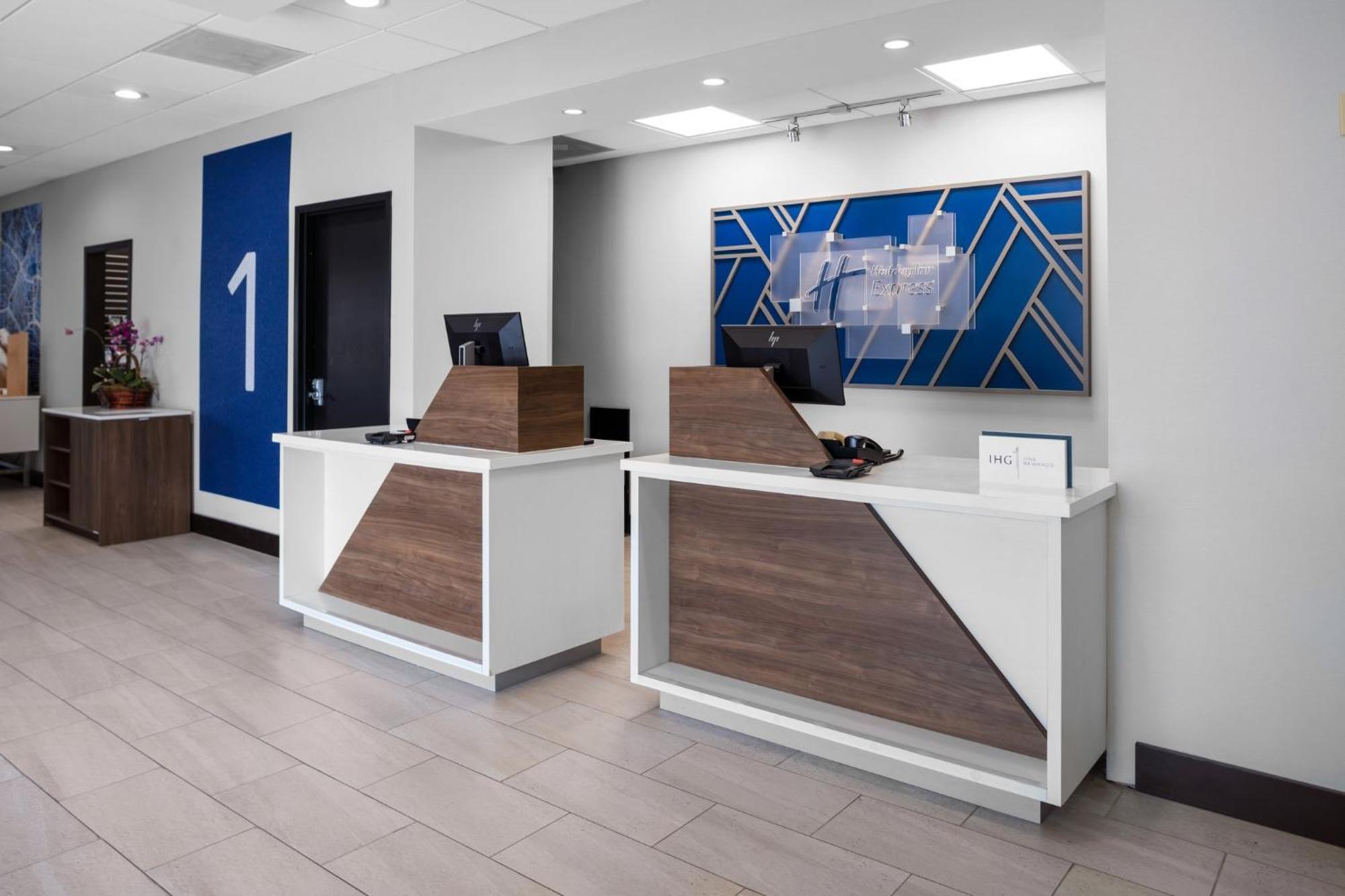 Holiday Inn Express Hotel & Suites Hermosa Beach By Ihg Exterior foto